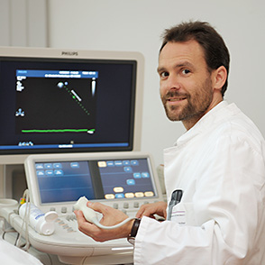 Untersuchung mit Oberarzt Dr. Andreas Schneider